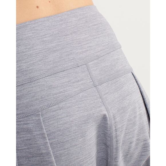 Lululemon Heathered Grey Indigo Happy Hatha Harem Athletica Crop Pants Size 6 - Picture 3 of 10